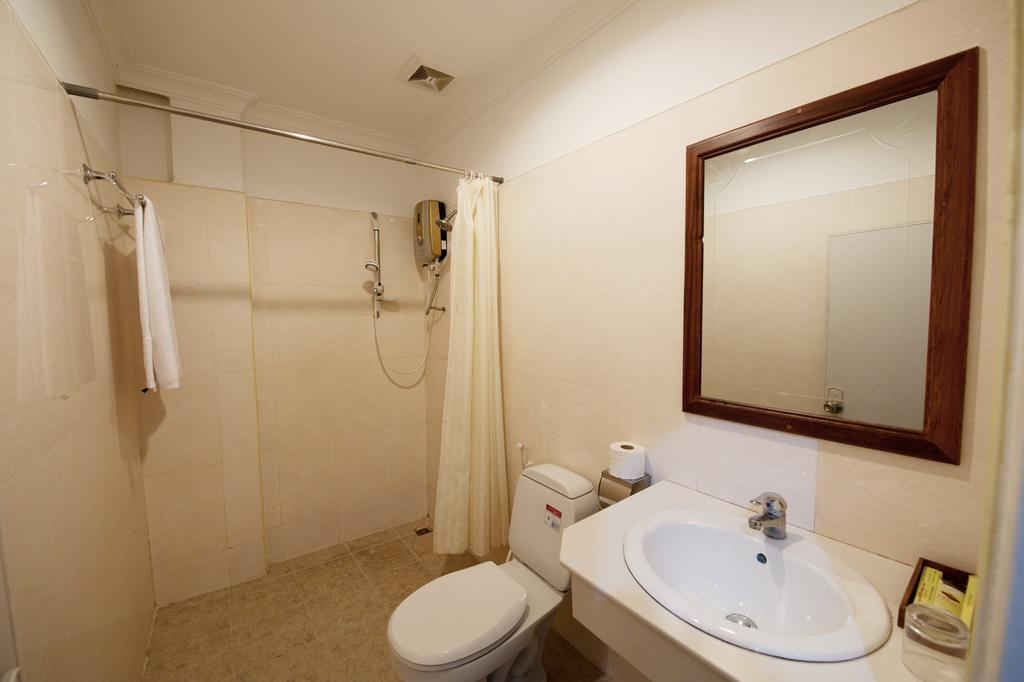 Wei Si Deng Hotel & Restaurant Phnom Penh Exterior photo